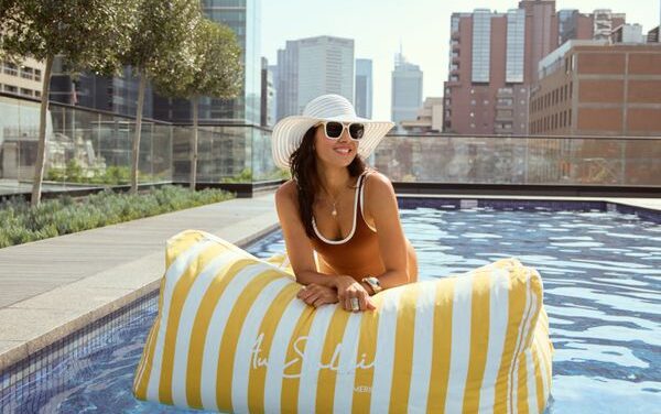 Le Méridien Melbourne Brings LE SPLASH Pool Passes