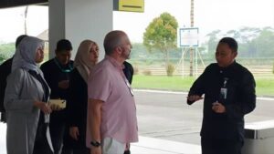 Michael @ Bayuwangi Airport