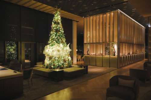 Ritz-Carlton Fukuoka Shines with a Hakata-Inspired Festive Season
