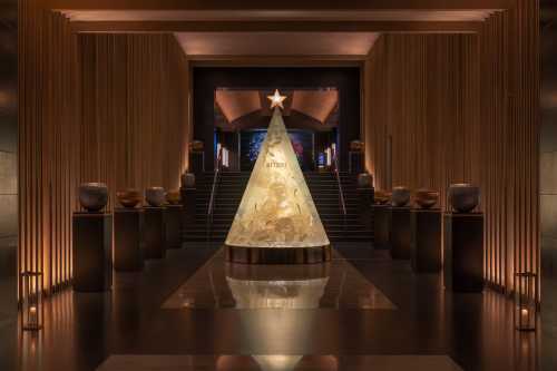 Regent Phu Quoc’s Trúc Chỉ Tree Lights Up Christmas