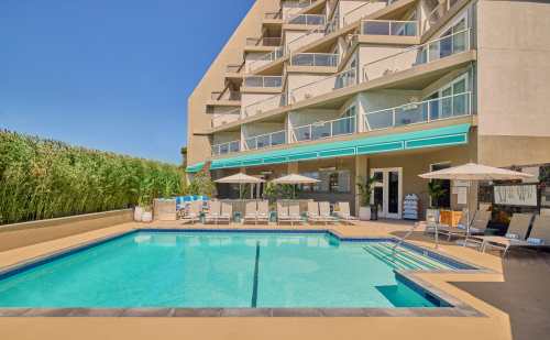 Hyatt Centric Delfina Santa Monica Reveals Bold Coastal Revamp