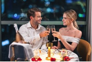 CELEBRATE LOVE BY THE RIVER AT GRAND COPTHORNE WATERFRONT HOTEL SINGAPORE