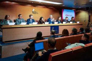 From left to right María Valcarce, Director of FITUR