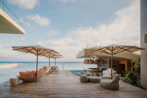 Infinitypool_096