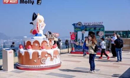 MOLLY Turns 20: Journey to the Star, Back to The Peak