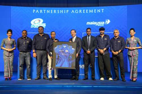 Malaysia Airlines Teams Up With Mumbai Indians to Boost India