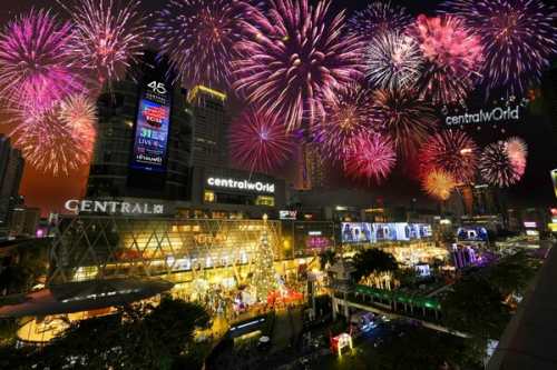 Bangkok Welcomes New Year at CentralWorld