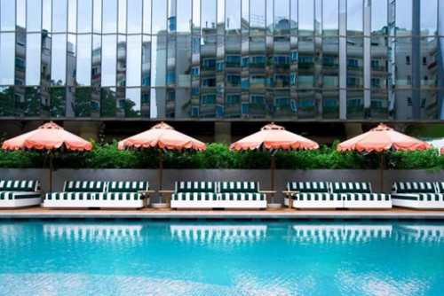 Singapore’s Hotel Surge Signals Tourism Confidence