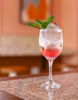 This Centennial Cocktail Shakes Up Support for Florida’s Reefs