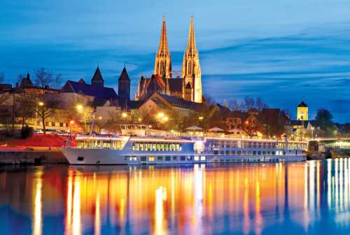 Trafalgar-Exterior-Danube-1