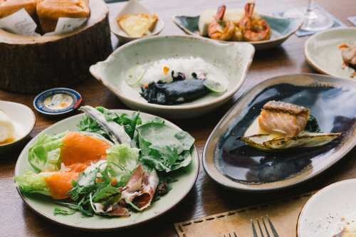 A Spanish Weekend Brunch, Served the Irresistible UNO MAS Way