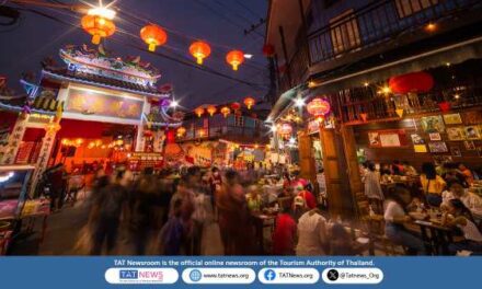 Woks & Wats: How Chinese Roots Season Thai Culture