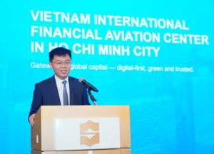 Dr. Truong Minh Huy Vu, Chairman of VIFC-HCM, delivers remarks at the announcement ceremony of the Asia-Pacific Aviation Financial Hub