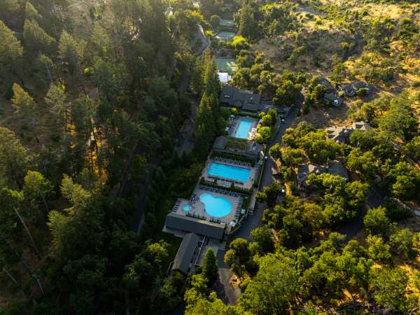 Meadowood Napa Valley Earns Double Five-Star Glory
