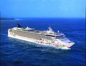 Norwegian Star - aerial