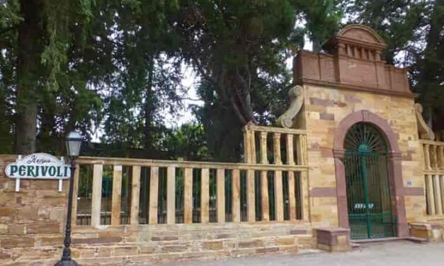 Perleas Mansion: Chios’ Citrus Estate Turned Timeless Retreat