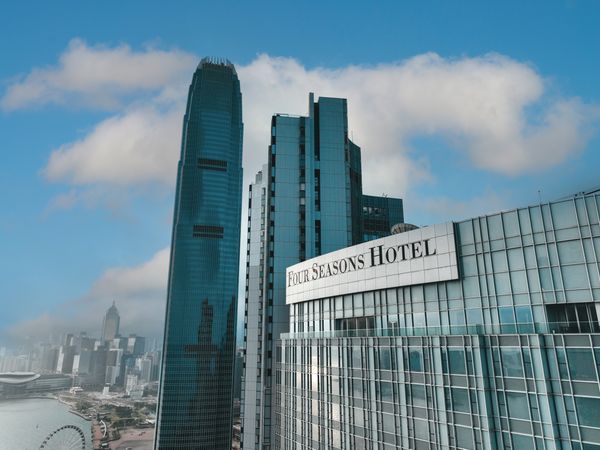 Four Seasons Hong Kong Wins Big at Forbes 2026