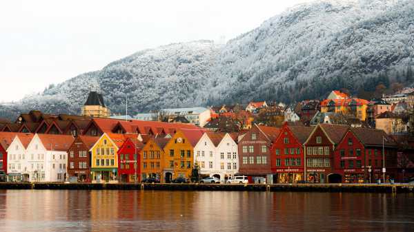 Icelandair Launches Year-Round Bergen Route