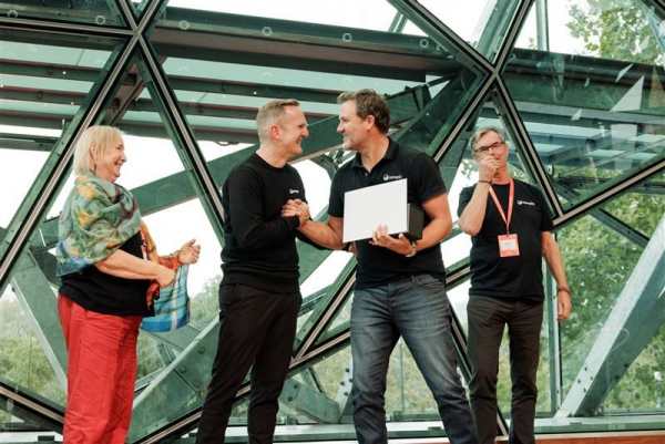 Brett Mitchell Enters Intrepid Travel Hall of Fame