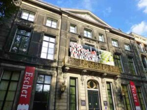 Escher in het Paleis