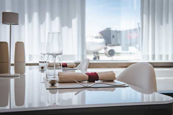 Feinkost Käfer Takes Over Lounge Catering at BER