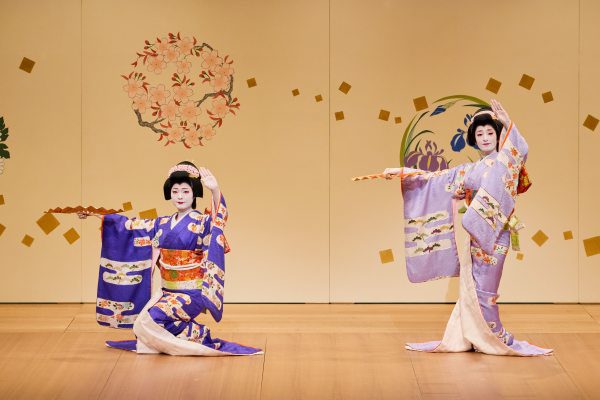 Keio Plaza Showcases Kagurazaka Geisha Art