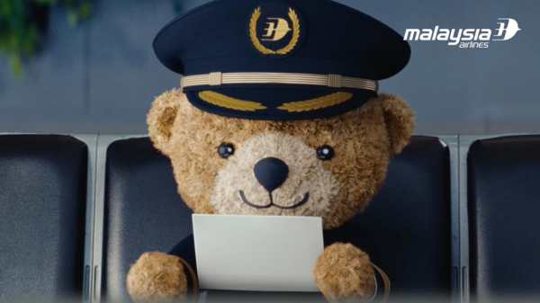 Malaysia Airlines Debuts ‘Pilot Parker’ Hospitality Campaign