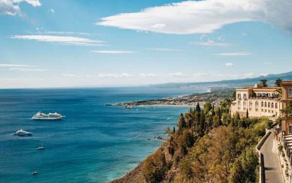 Seabourn Marks 40 Years with Epic New Ocean Voyages