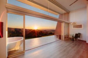 Mt Hay Retreat suite