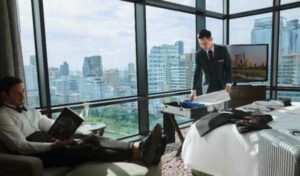 St. Regis Butler Signature Service – Packing & Unpacking
