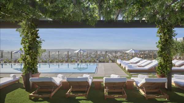 The Roof at The EDITION Courtesy of Visit West Hollywood