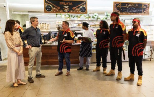 Ayers Rock Resort Wears Art, Parrtjima Glows