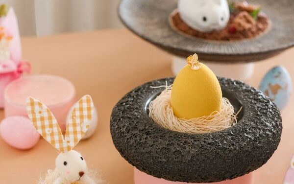 Cliffside Easter Rhapsody: A Luxe Coastal Escape