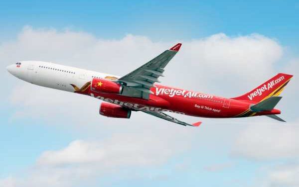 Fly Vietjet: Free Baggage & Chance to Win Gold
