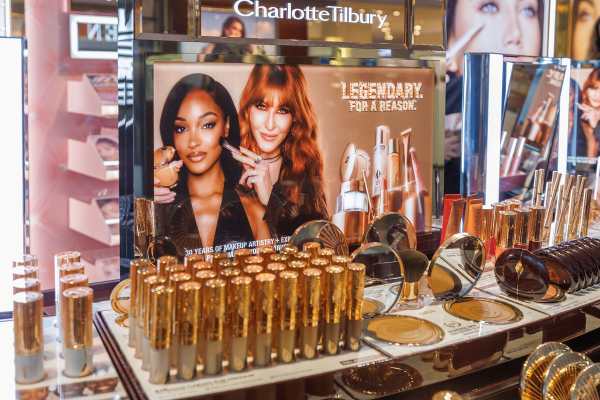 flughafen-muenchen-eroeffnung-charlotte-tilbury-details