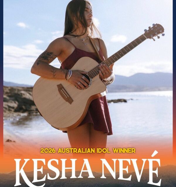 Kesha Nevé Hits Gympie Muster Stage