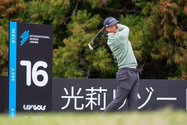 Aussie Duo Eye Glory at Singapore Open