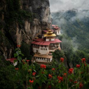 Bhutan-Tigers Nest-raul-taciu-Nc_0UwdZG-o-unsplash