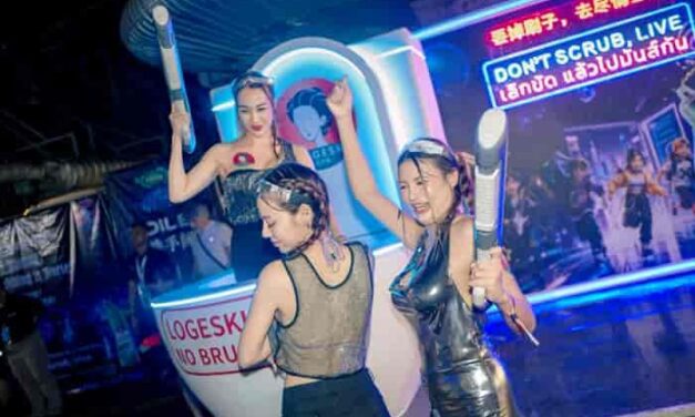 Bangkok’s Songkran Hit? A Giant Toilet in Patpong