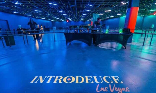 Vegas Space Ride Woos Delegates With 20% Off