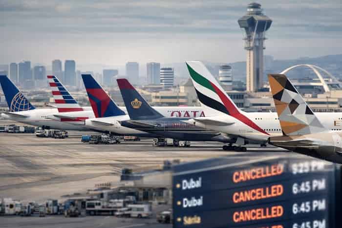 Middle East Routes Stall as Conflict Grounds Growth