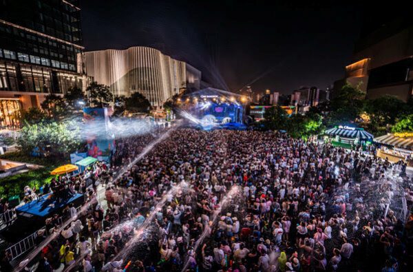 One Bangkok Hosted “Sunsational Songkran Festival 2026” Splashing Joy and Reigniting Life at Summer Water Park in the Heart of Bangkok 1