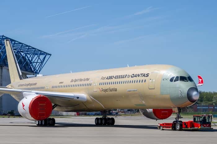 Qantas Sunrise Jets Near Take-off for Nonstop Flights