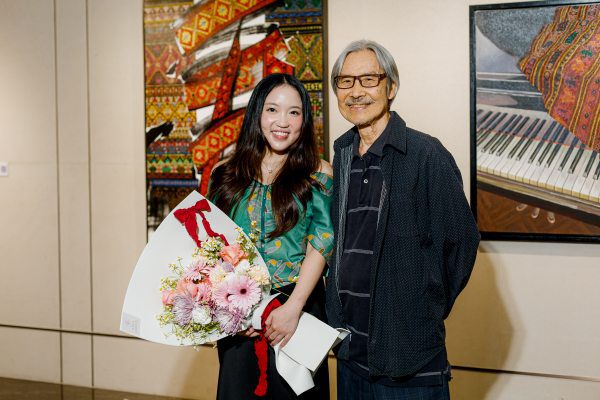 Rosewood Bangkok Weaves Modern Thai Textile Art