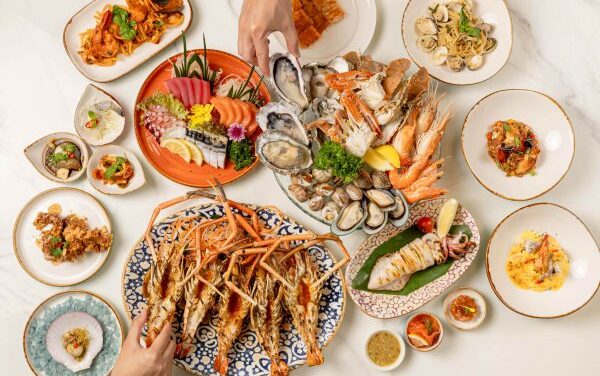 Seafood Saturdays Make Waves at Ventisi