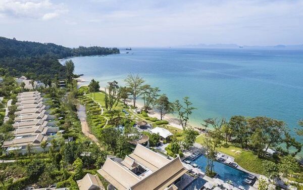 Songkran Splashes Across Thailand in Festive Style