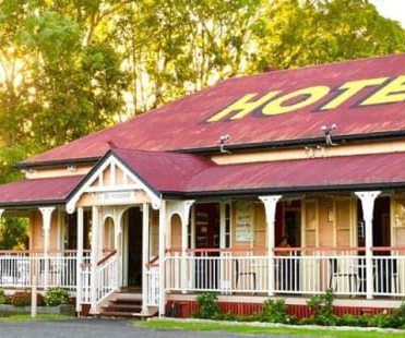 Scenic Rim’s Famous Five: Pubs, Peacocks & Pints
