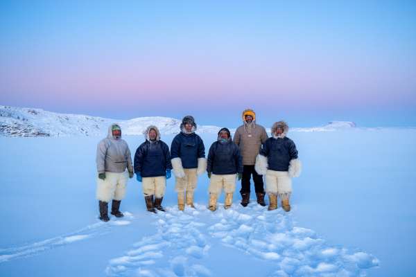 173_IMGL5143_reperage_groenland_kullorsuaq_inuits_chiens_traineau_glace_kullorsuaq_©PONANT_Julien Fabro