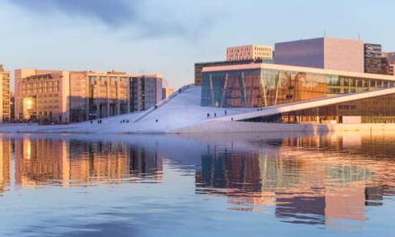 Trafalgar, Insight Launch 2027 Early Booking Push
