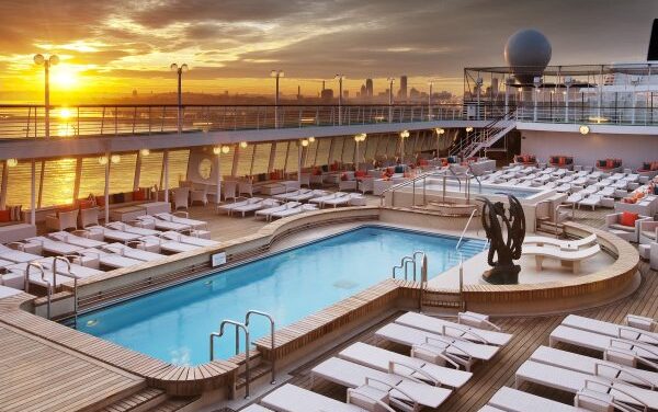 Cruise Traveller Unveils Dream Islands Escape